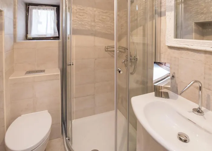 Monte Near Umag For 10 People With Heated Infinity Pool, & Play Villa *