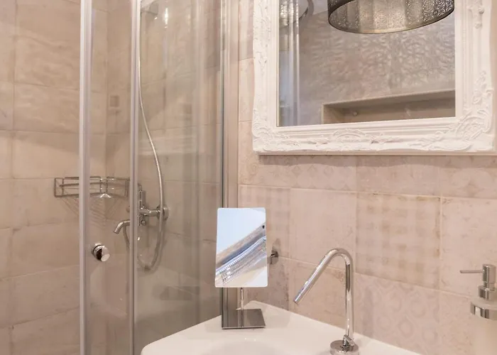 Monte Near Umag For 10 People With Heated Infinity Pool, & Play Villa Merisce