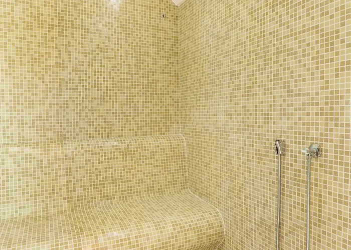 Villa Monte Near Umag For 10 People With Heated Infinity Pool, & Play Merisce