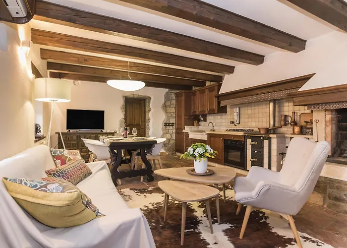 Monte Near Umag For 10 People With Heated Infinity Pool, & Play Merisce