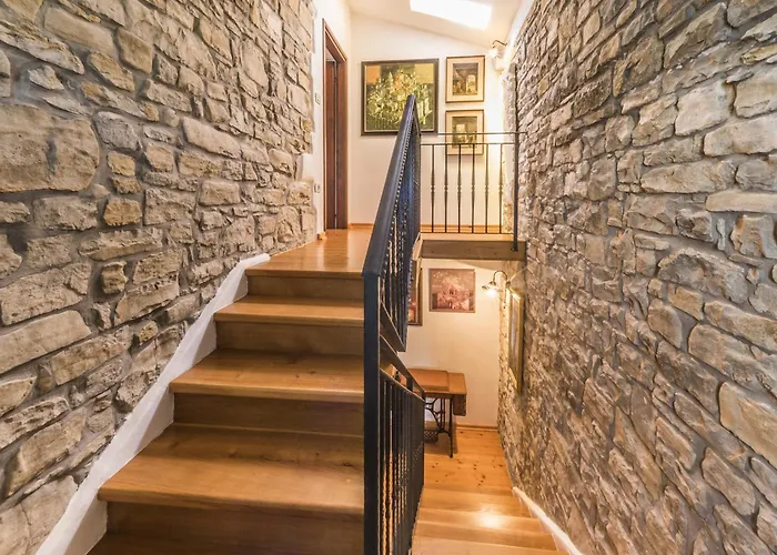 Villa Monte Near Umag For 10 People With Heated Infinity Pool, & Play *